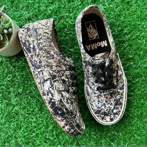 💫Vans Authentic Moma Jackson Pollock SEND OFFERS - Picture 3 of 7